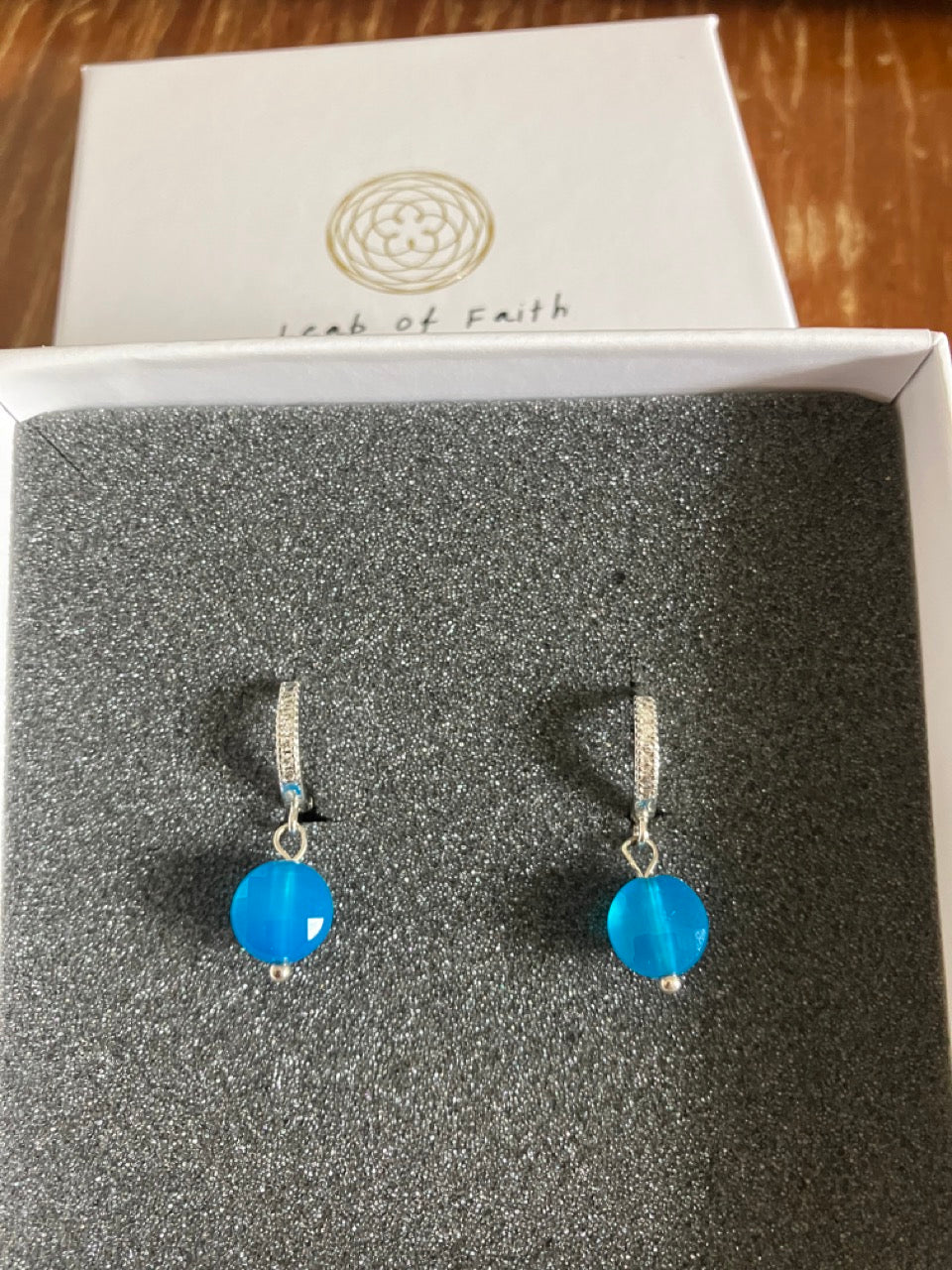 Huggies | Blue Agate| Friendship & Compassion