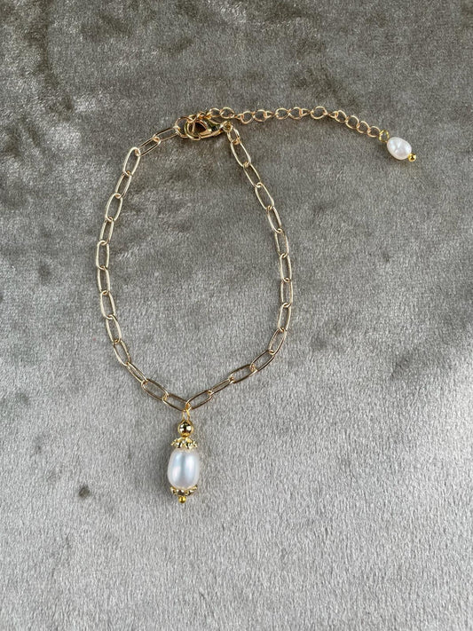 Bauble bracelet - fresh water long pearl